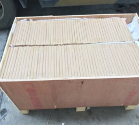 Tailored Solutions: Perfectly Matching Cover Glass for Your Medical Devices 7 包装出货